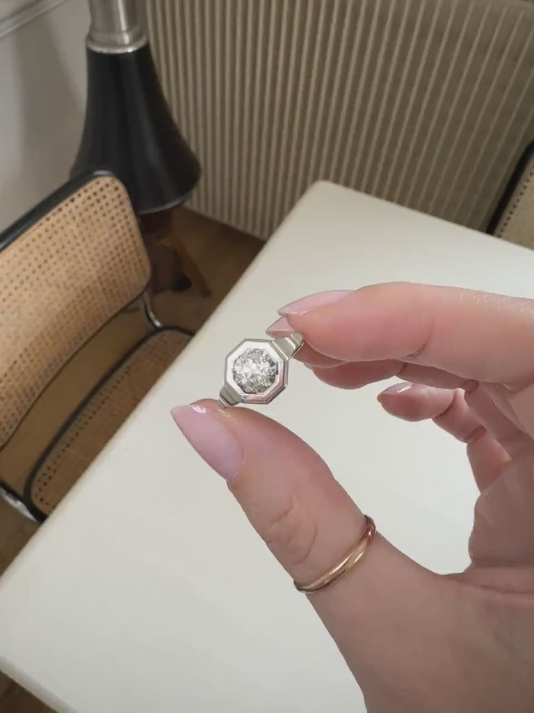 Solitaire Diamond Ring 0.90 Ct Art Deco on White Gold