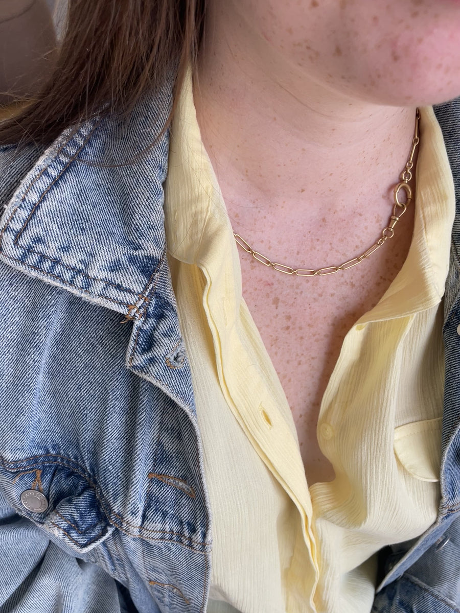 Antique yellow gold rectangle chain
