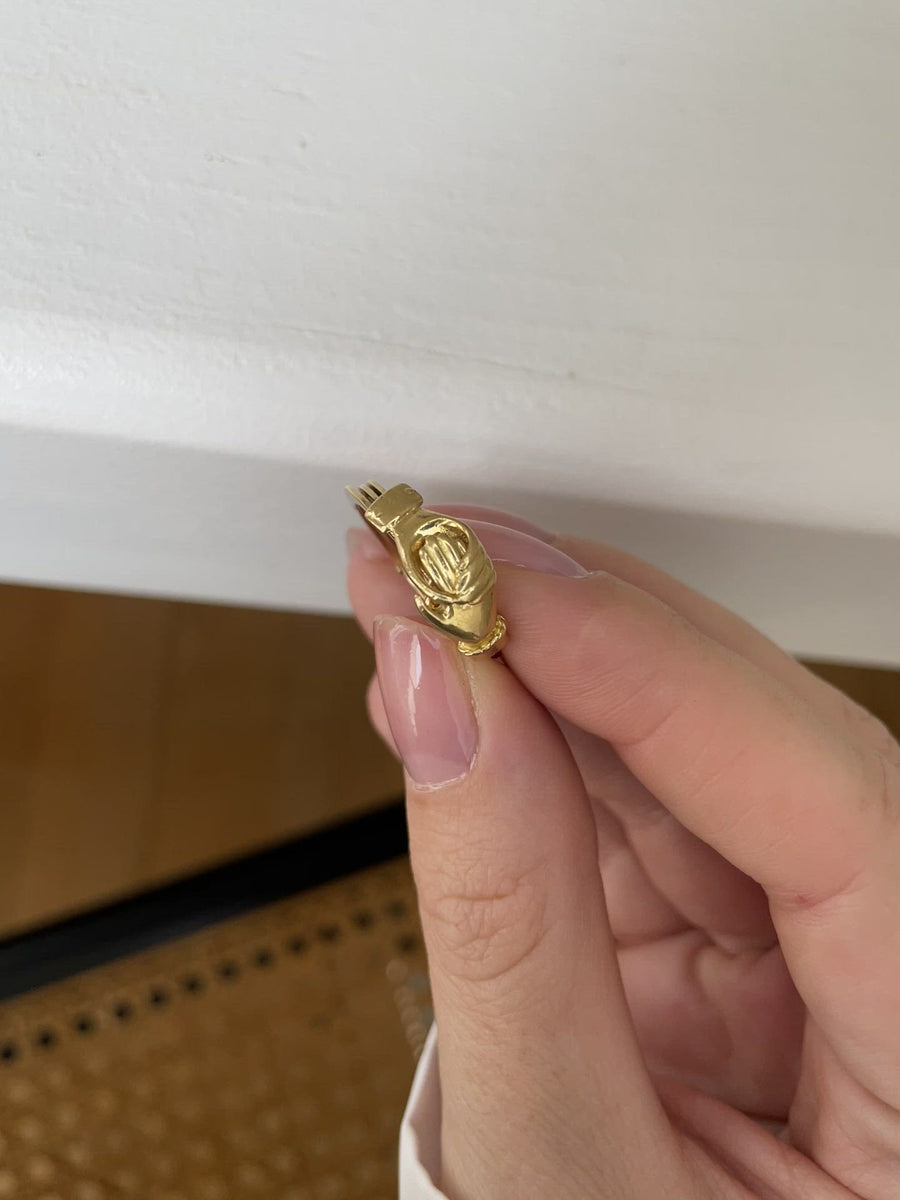Faith Ring in yellow gold