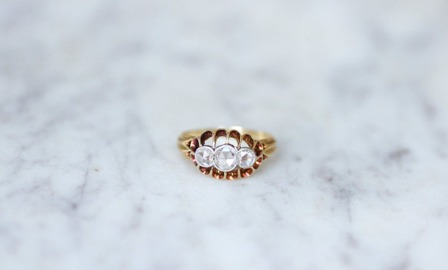 Garter ring 3 diamonds on gold - Penelope Gallery