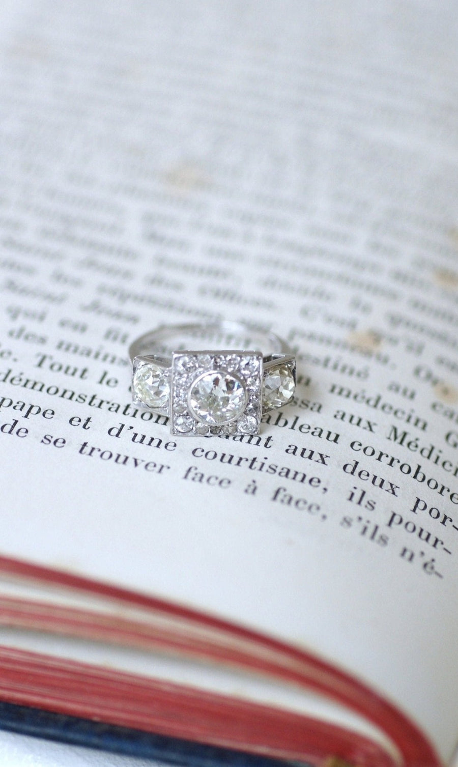 Art Deco 3 diamond ring - Penelope Gallery