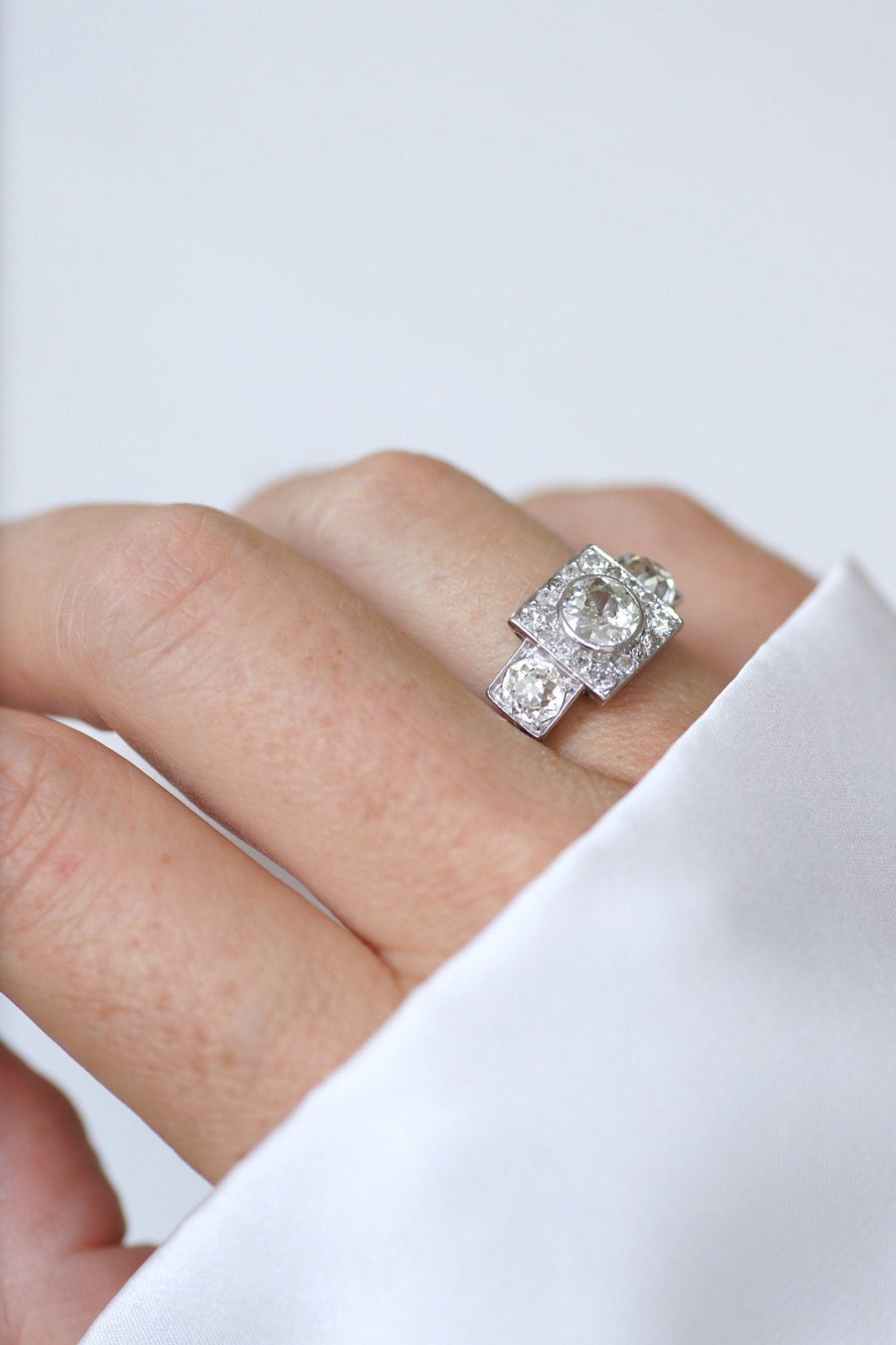 Art Deco 3 diamond ring - Penelope Gallery