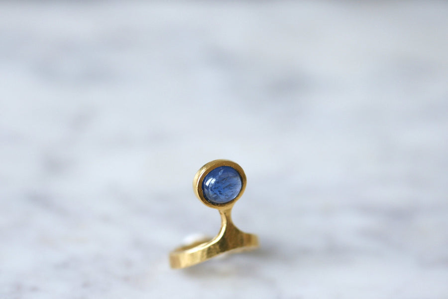 70s Burmese Sapphire Ring by Costanza - Penelope Gallery