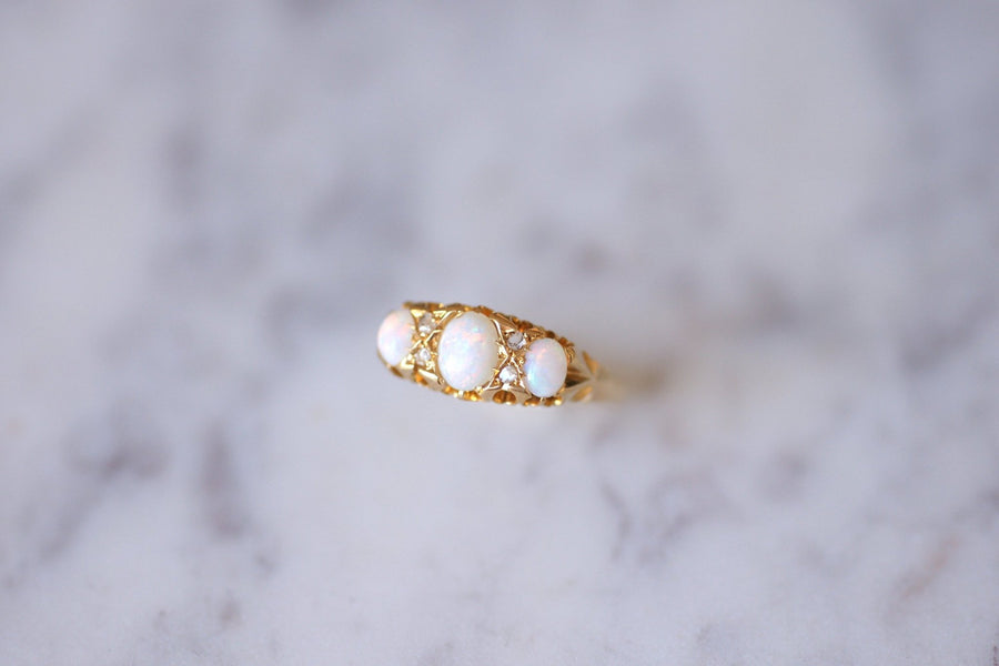 Antique gold, opals and diamonds garter ring - Galerie Pénélope