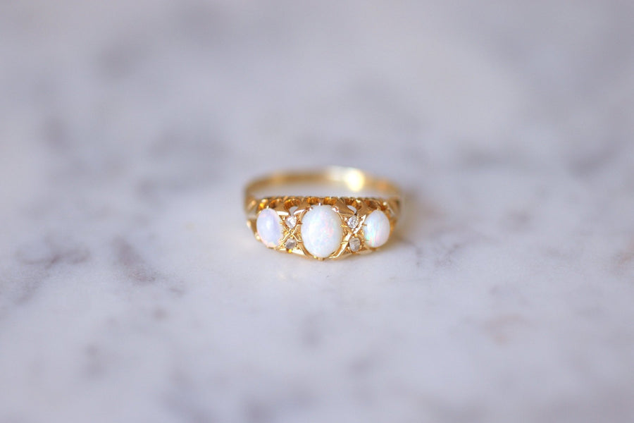 Antique gold, opals and diamonds garter ring - Galerie Pénélope