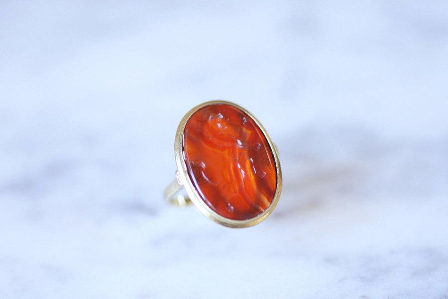Antique carnelian ring in lion intaglio on gold - Galerie Pénélope