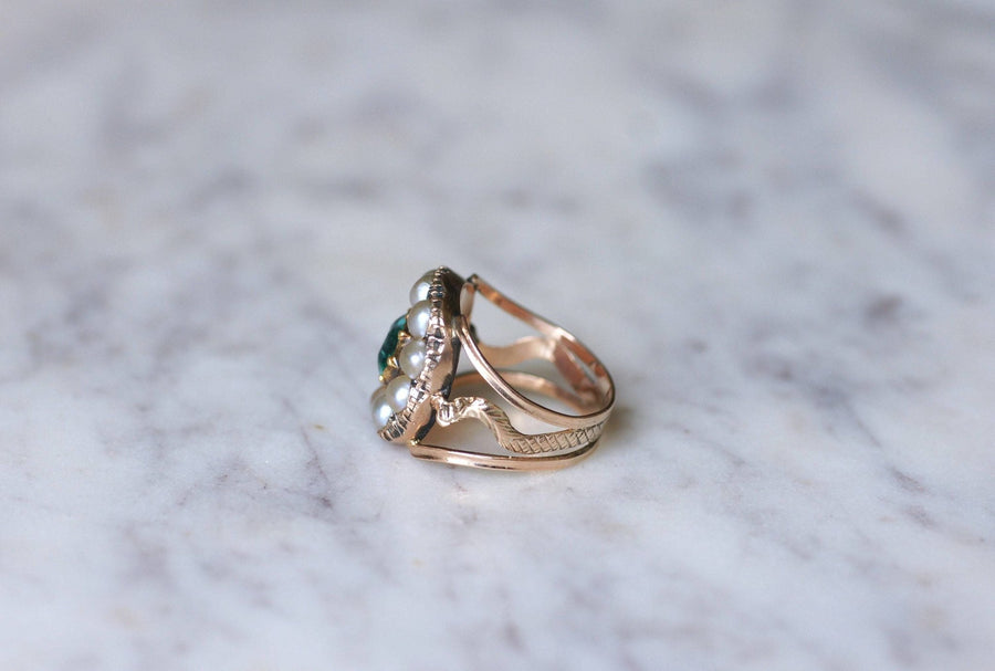 Antique emerald ring with pearls - Penelope Gallery