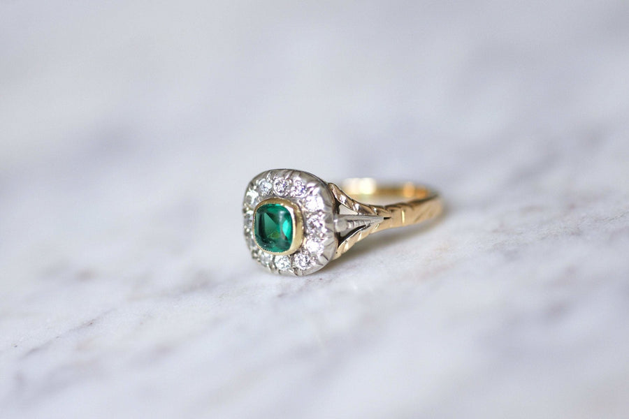 Antique emerald ring with diamonds - Penelope Gallery