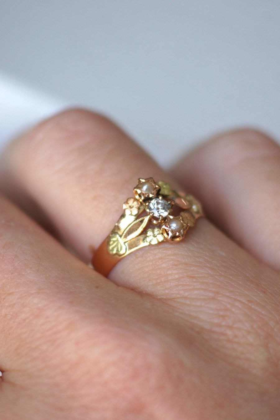Antique gold ring with pearls and diamonds - Galerie Pénélope