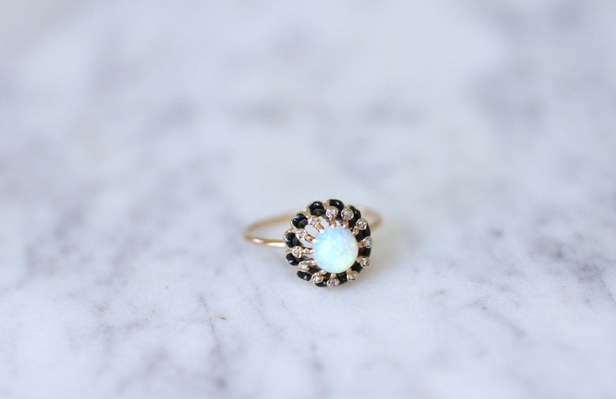 Antique pink gold, opal, diamond and enamel ring - Galerie Pénélope