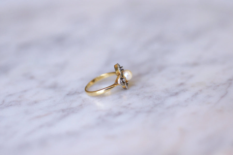Antique yellow gold flower, pearl and diamond ring - Galerie Pénélope