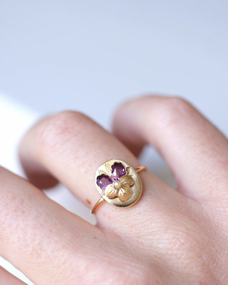 Antique gold pansy flower and amethysts ring - Galerie Pénélope
