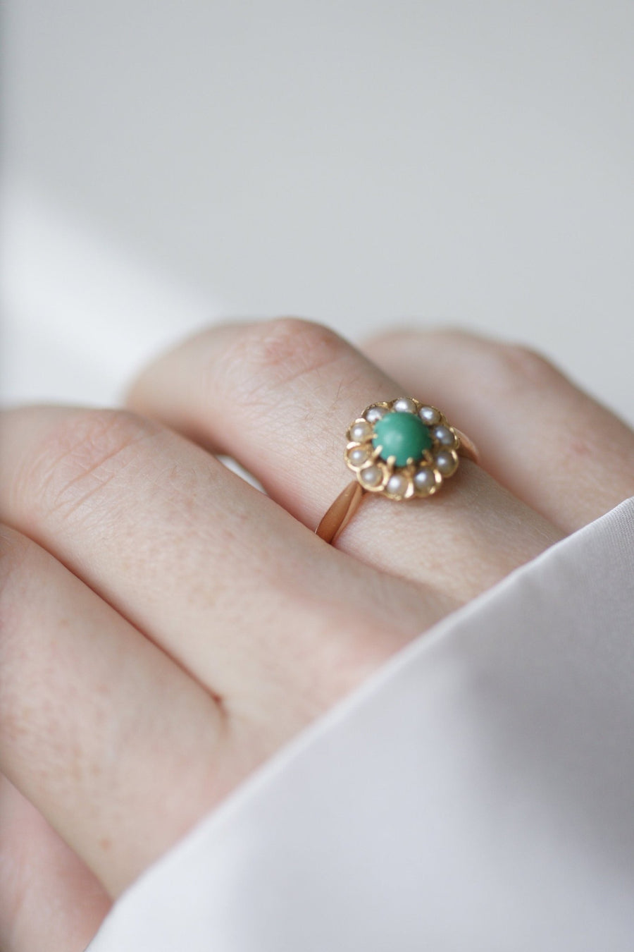 Antique Marguerite turquoise ring with pearls on pink gold - Penelope Gallery
