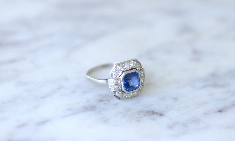 Art Deco Ceylon sapphire ring with diamond setting - Penelope Gallery