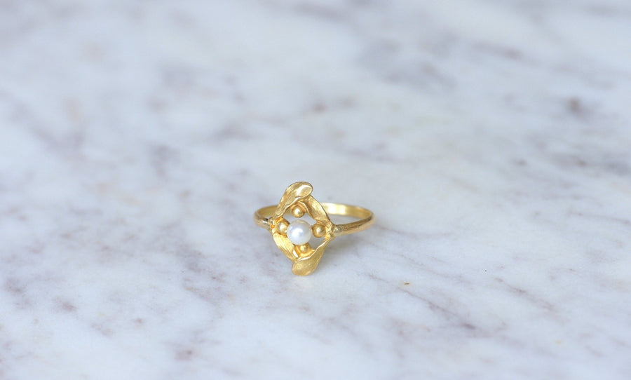 Art Nouveau mistletoe, gold and pearl ring - Penelope Gallery