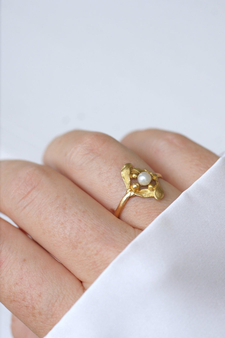 Art Nouveau mistletoe, gold and pearl ring - Penelope Gallery