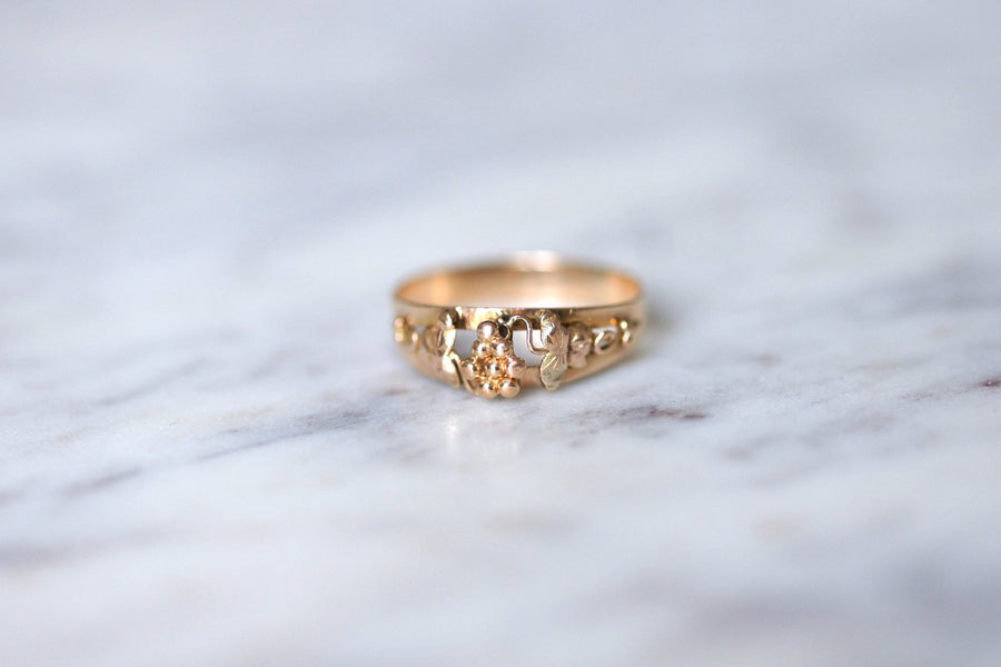 Antique 18Kt rose gold and grapevine pendant wedding band ring - Galerie Pénélope