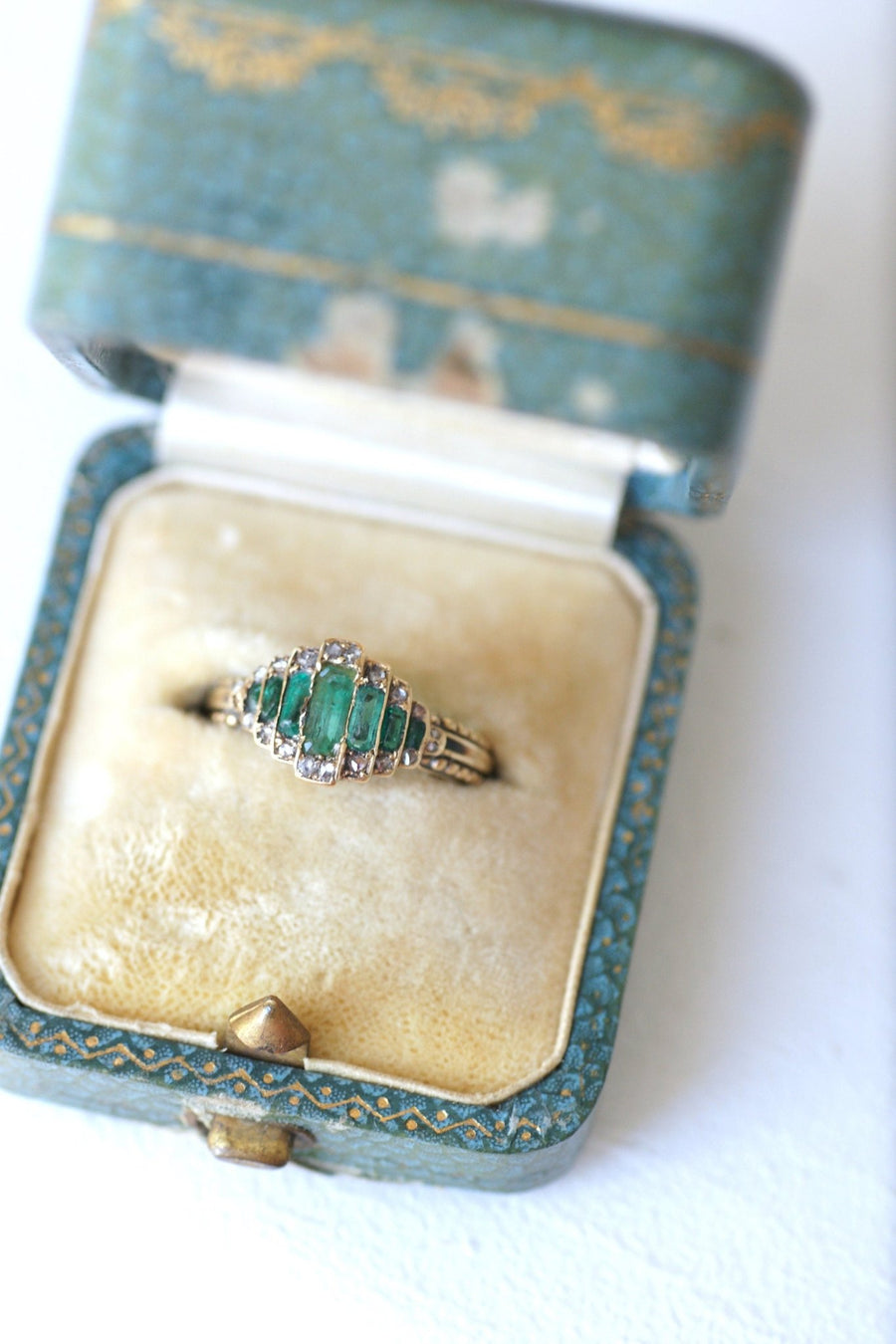Emerald and diamond band ring - Penelope Gallery