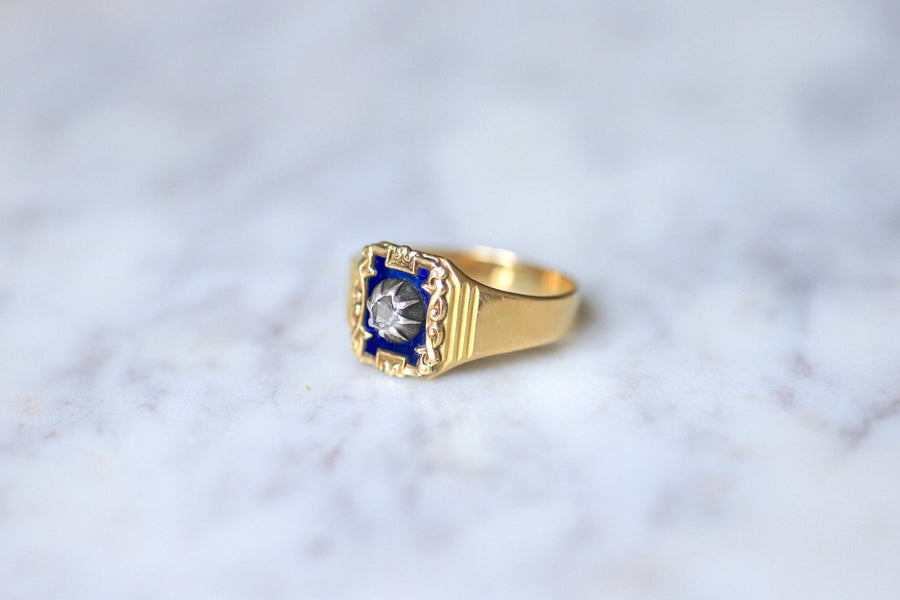 Antique yellow gold and diamond ring on blue enamel - Galerie Pénélope