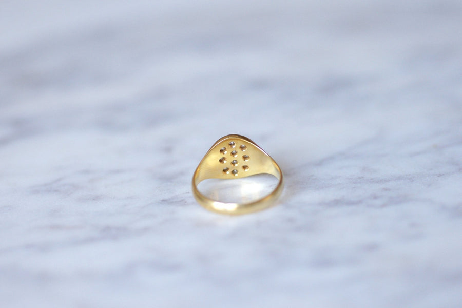 Yellow gold and diamonds signet ring - Galerie Pénélope