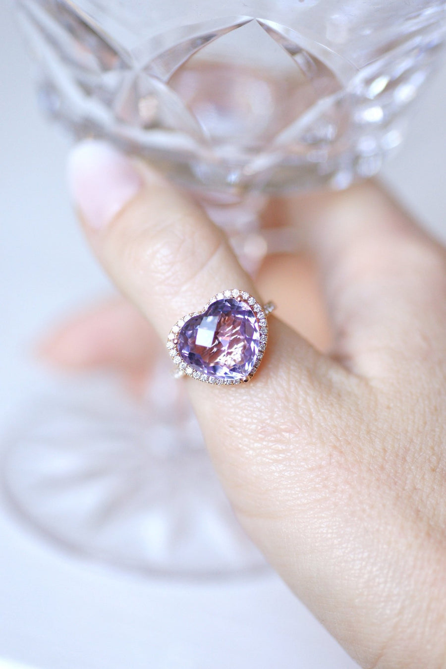 Amethyst heart ring set in diamonds on pink gold - Penelope Gallery