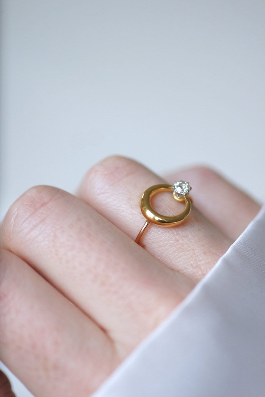 Diamond and gold crescent moon ring - Galerie Pénélope