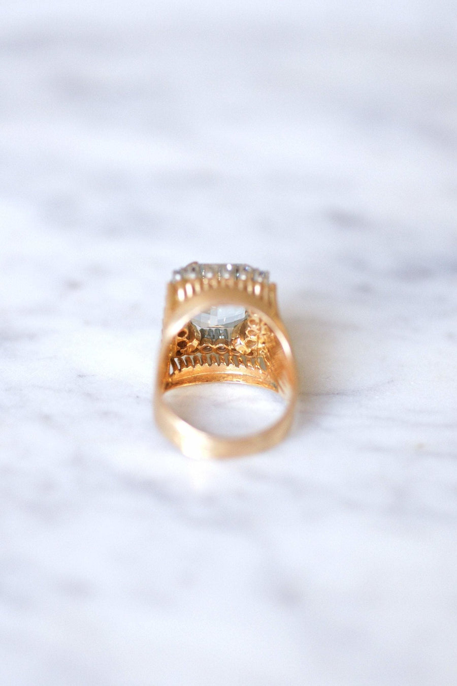 Vintage aquamarine and diamond cocktail ring on rose gold and platinum - Penelope Gallery