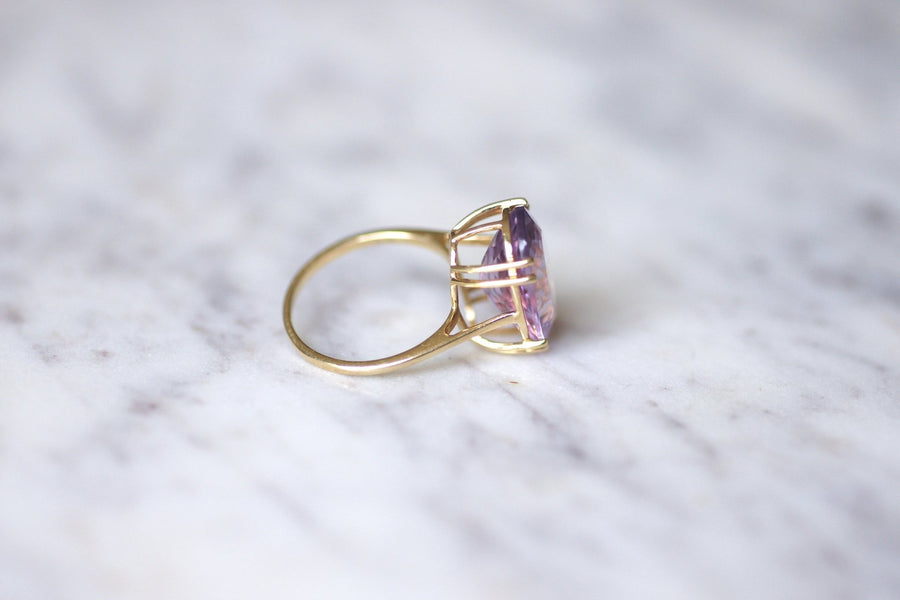 Vintage cocktail ring amethyst on gold - Galerie Pénélope