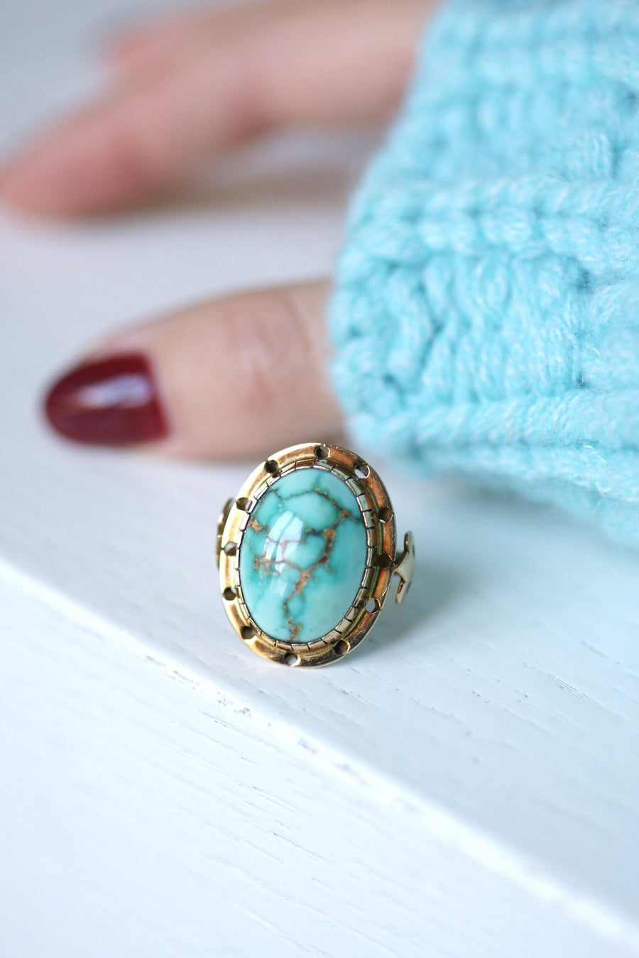 Vintage cocktail ring in 14Kt rose gold and turquoise cabochon - Galerie Pénélope