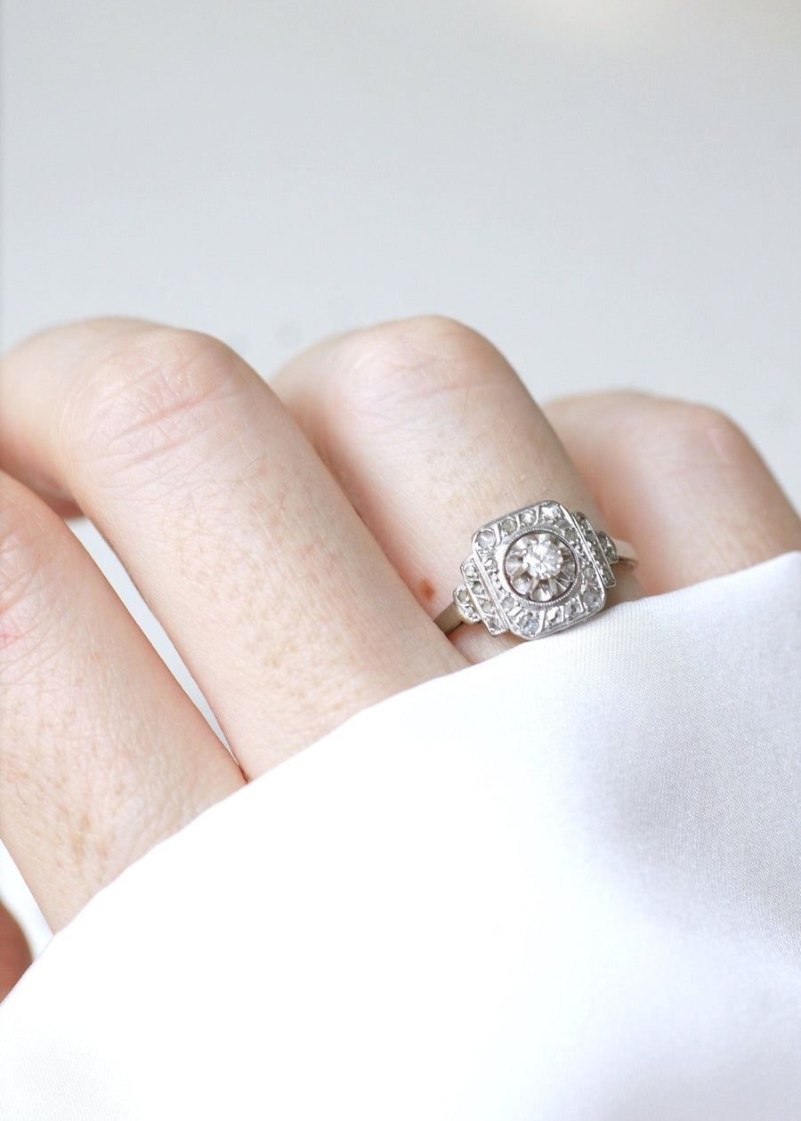 Art Deco square diamond engagement ring - Galerie Pénélope