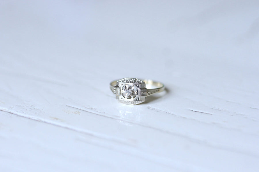 Art Deco platinum, white gold and diamonds engagement ring - Galerie Pénélope