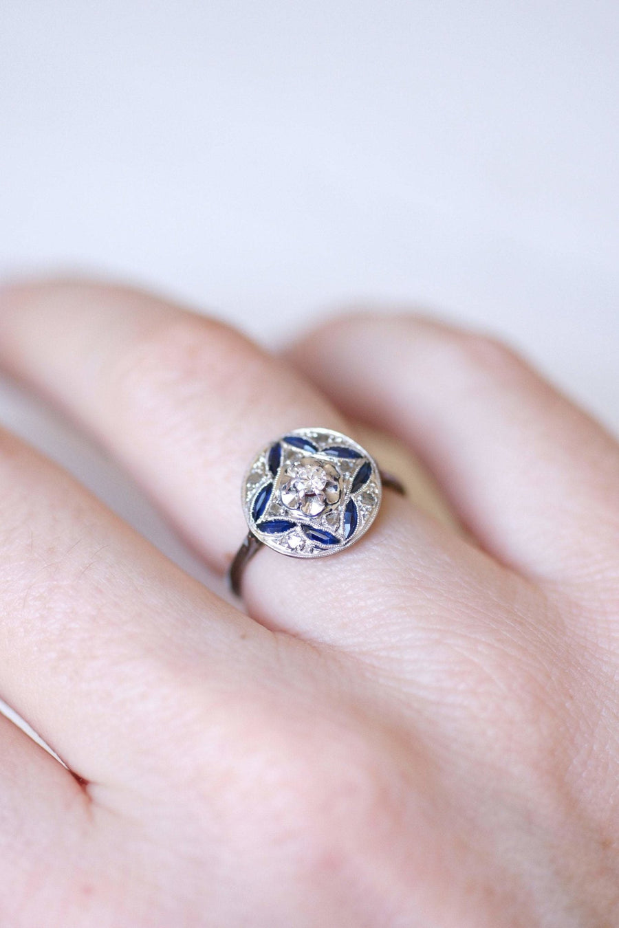 Art Deco sapphires and diamonds engagement ring - Galerie Pénélope