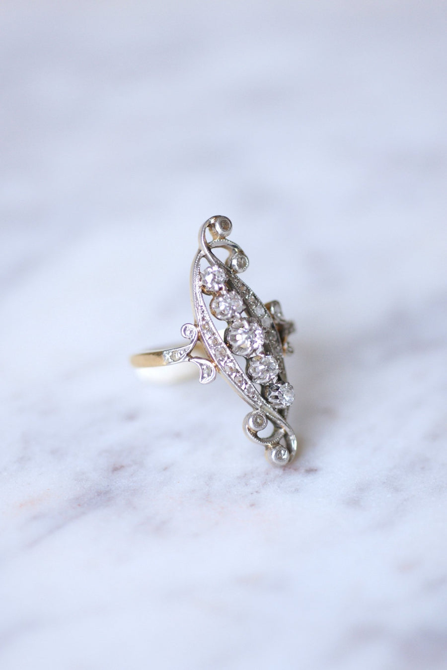 Belle Epoque engagement ring in gold, platinum and diamonds - Galerie Pénélope
