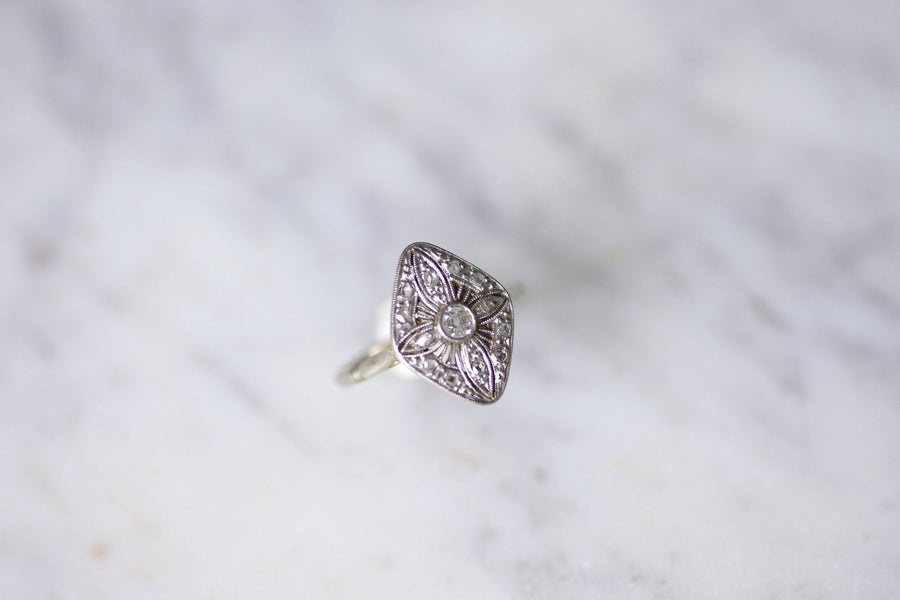 Belle Epoque gold, platinum and diamonds diamond engagement ring - Galerie Pénélope