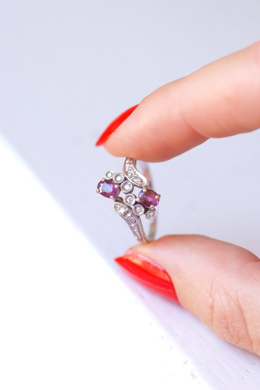 Vintage gold, ruby and diamond engagement ring - Galerie Pénélope
