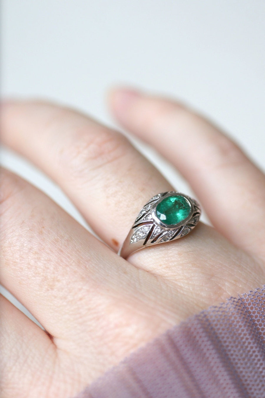 Art Deco Dome Ring, emerald and diamonds - Penelope Gallery