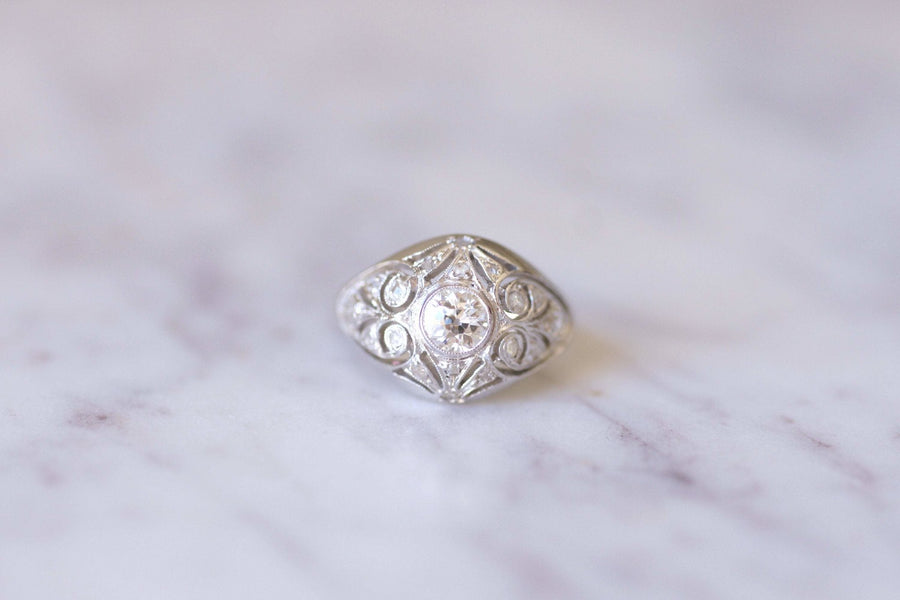 Art Deco platinum and diamonds dome ring - Galerie Pénélope