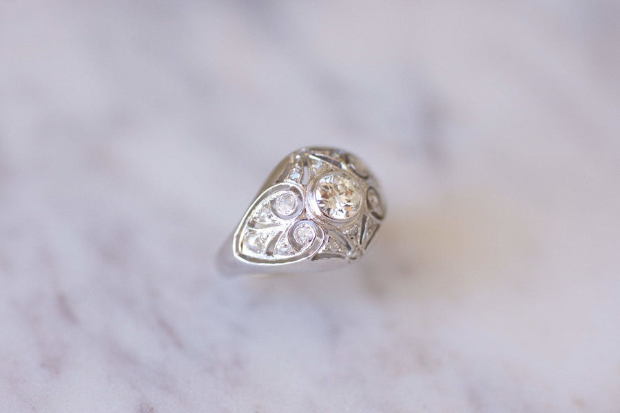 Art Deco platinum and diamonds dome ring - Galerie Pénélope