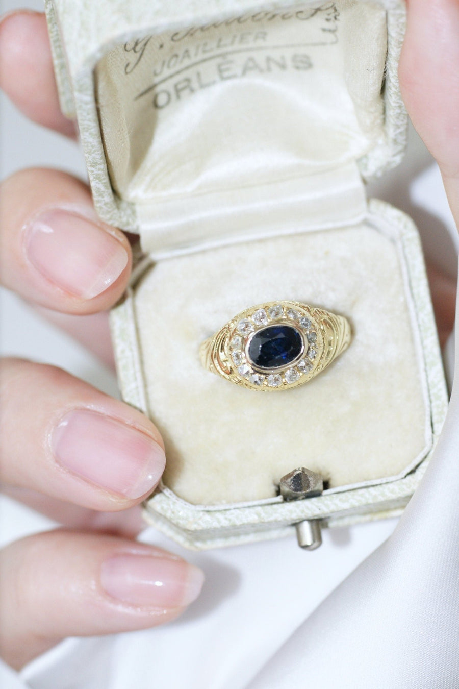 Sapphire dome ring with diamonds - Penelope Gallery