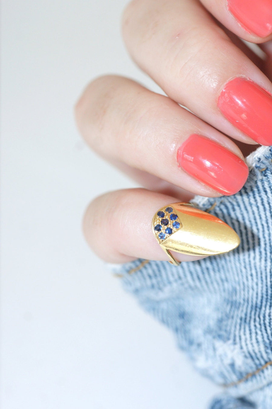 Vintage gold and sapphire nail ring - Penelope Gallery