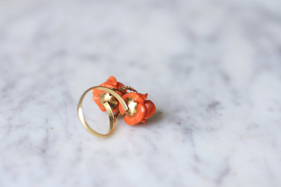 Double coral and gold flower ring - Penelope Gallery