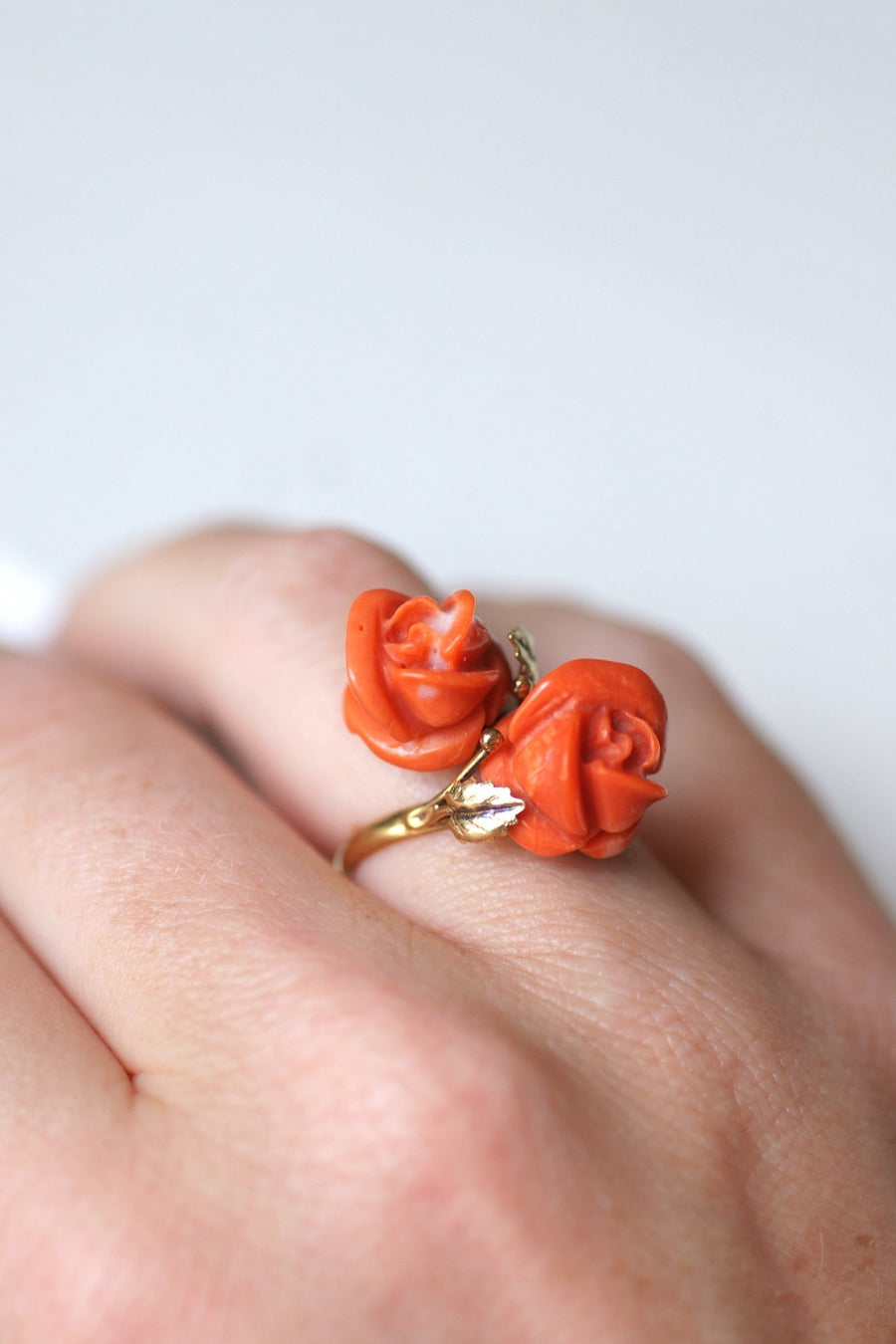 Double coral and gold flower ring - Penelope Gallery