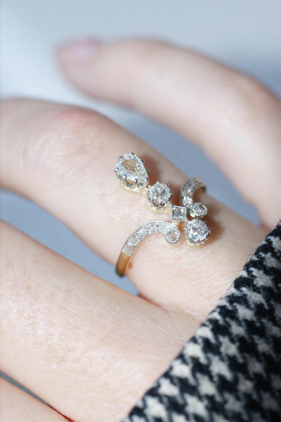 Duchess pear diamond ring - Penelope Gallery