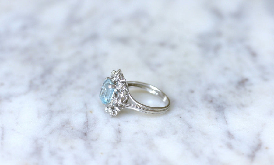 Aquamarine wire ring with diamonds - Penelope Gallery