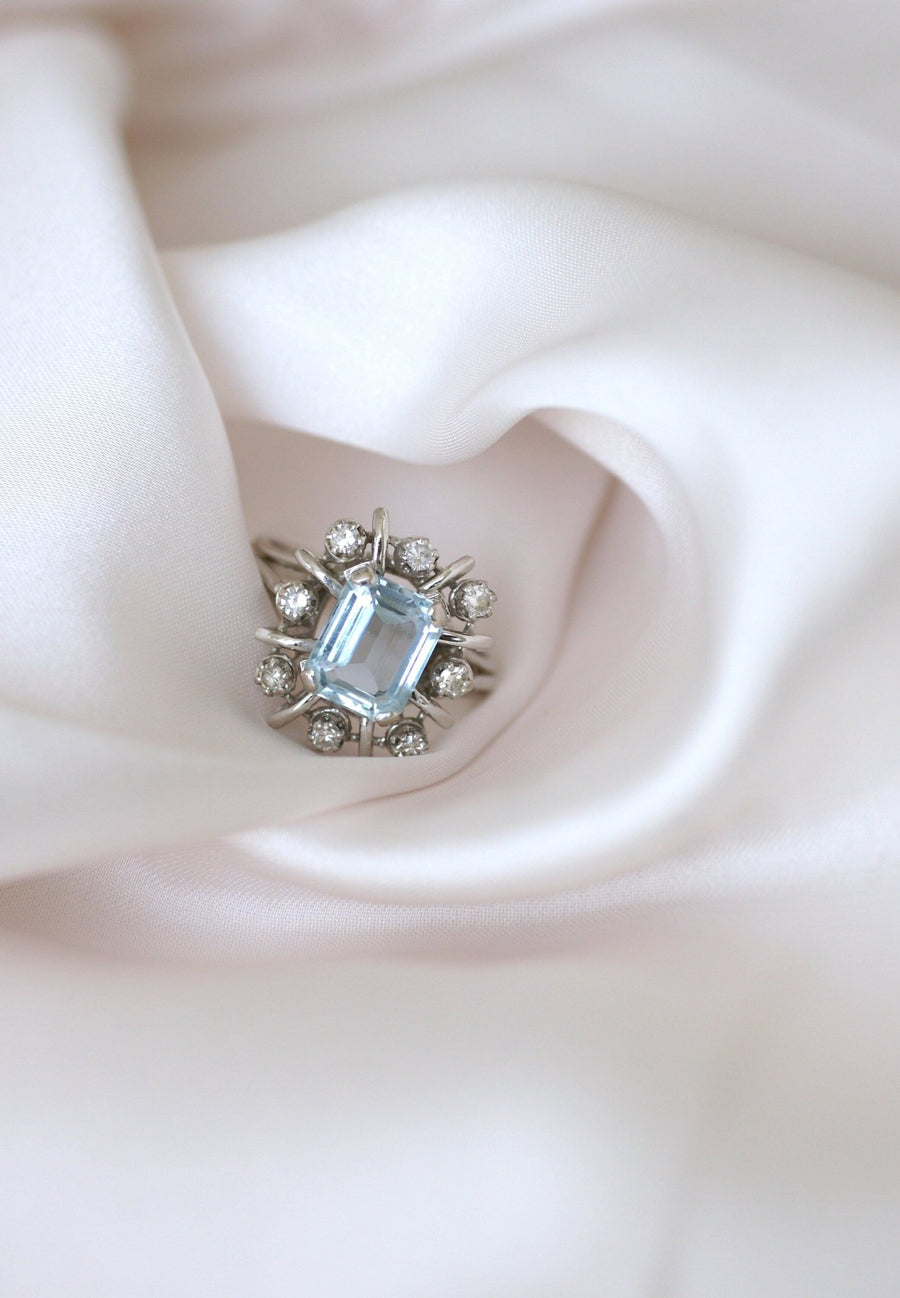 Aquamarine wire ring with diamonds - Penelope Gallery
