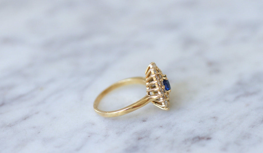 Sapphire drop ring surrounded by diamonds - Penelope Gallery