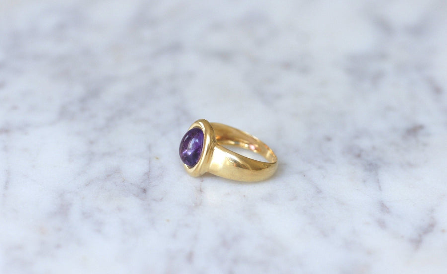 Amethyst on Gold Ring - Penelope Gallery