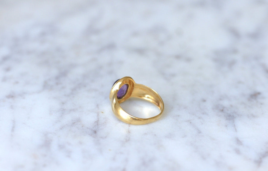 Amethyst on Gold Ring - Penelope Gallery