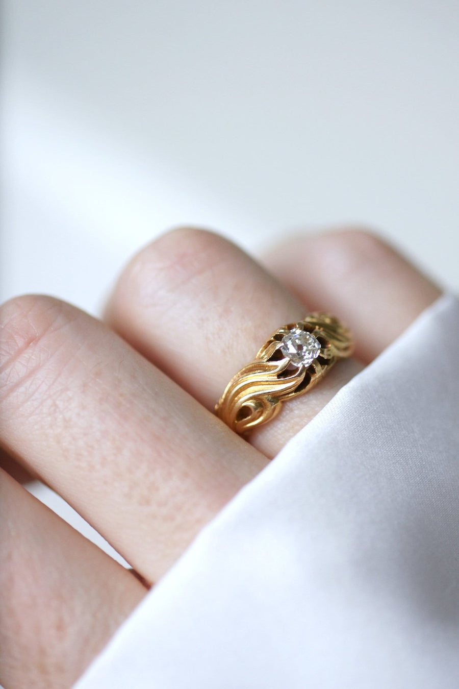 Yellow gold diamond ring - Galerie Pénélope