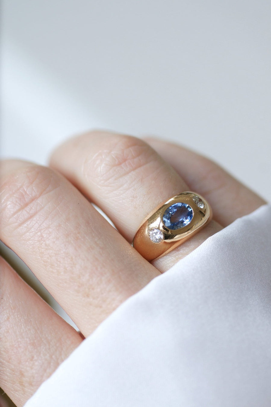 Ceylon sapphire and diamonds ring - Galerie Pénélope